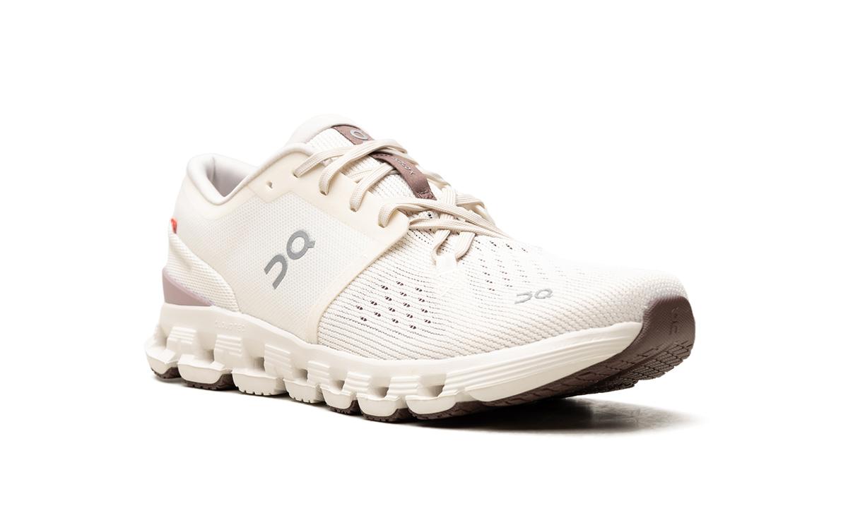 Cloud X4 WMNS "Ivory Heron" 3WE30074740