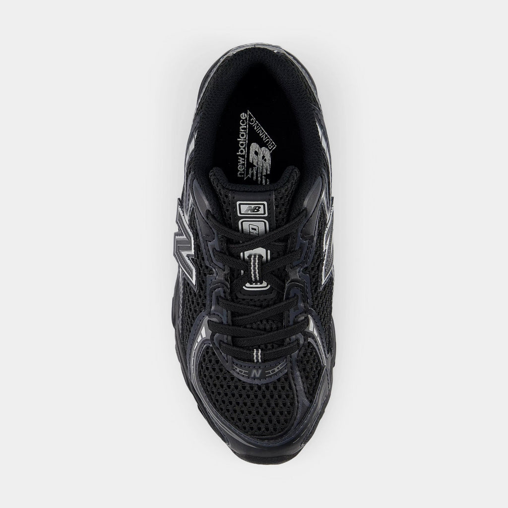 740 Preschool Running Shoes (Black/Silver Metallic)