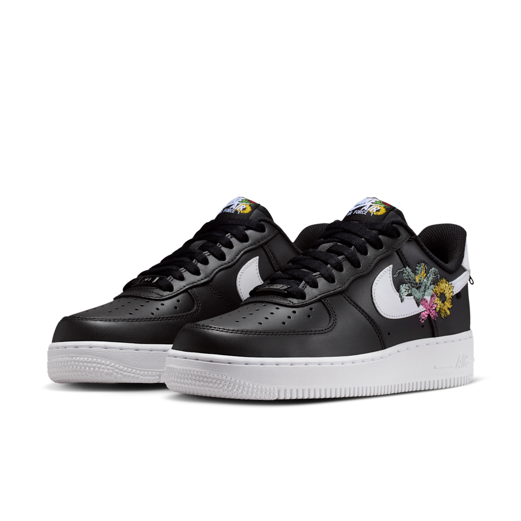 Women's Air Force 1 '07 Premium "Flowers" Shoes