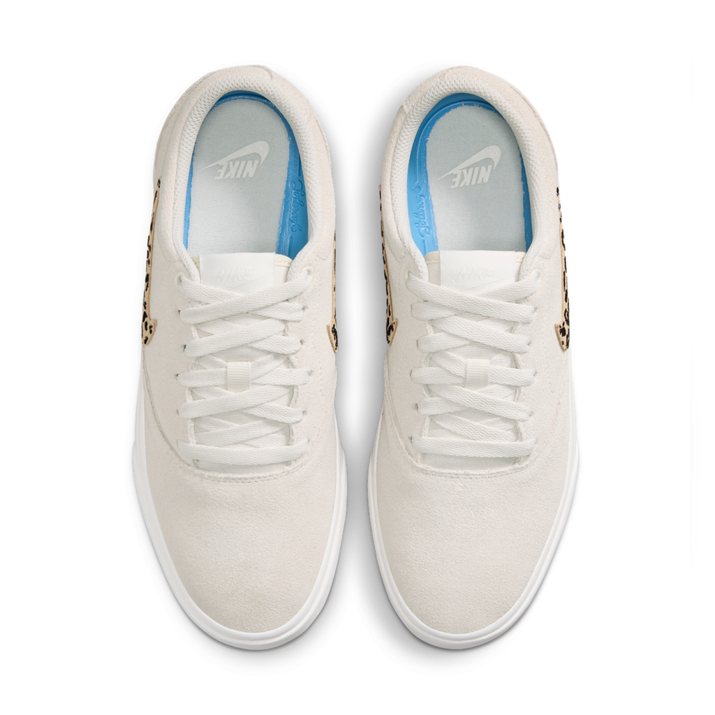 Women's Charge Suede SE Shoes