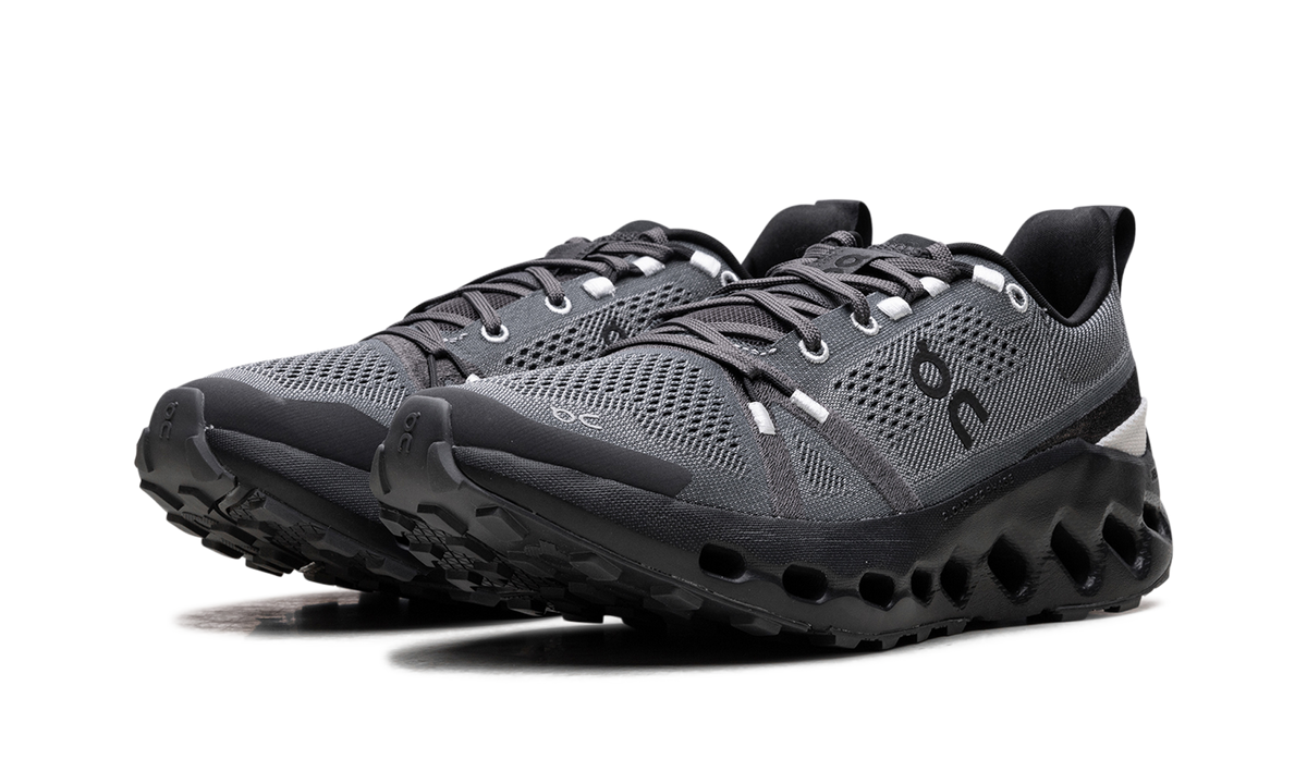 Cloudsurfer Trail WMNS "ECLIPSE BLACK" 3WE10100264