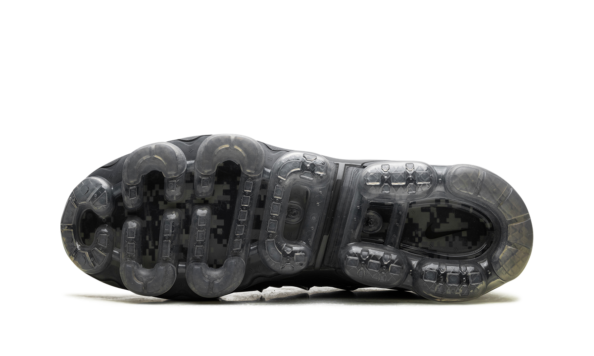 Air VaporMax Plus "Dark Stucco" AT5681 001
