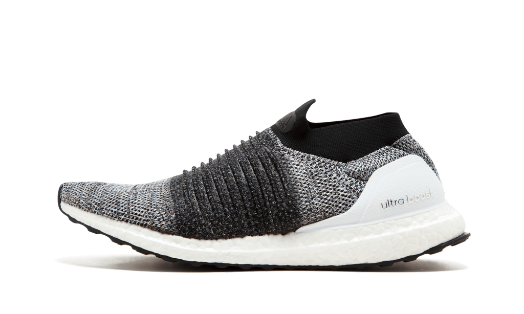 UltraBoost Laceless "Oreo" BB6141