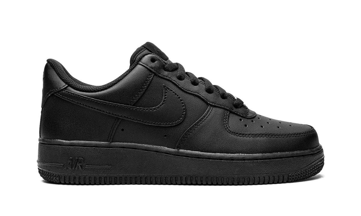 AIR FORCE 1 LO '07 MNS WMNS "Triple Black" DD8959 001