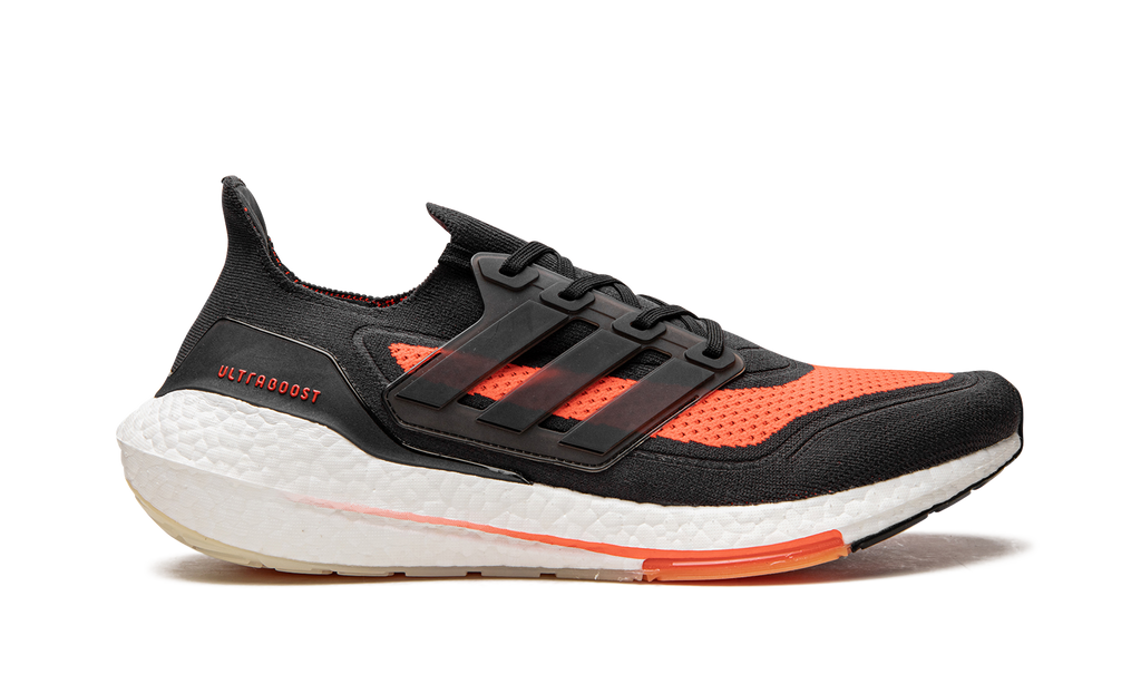 Ultraboost 21 "Carbon Solar Red" FZ2559
