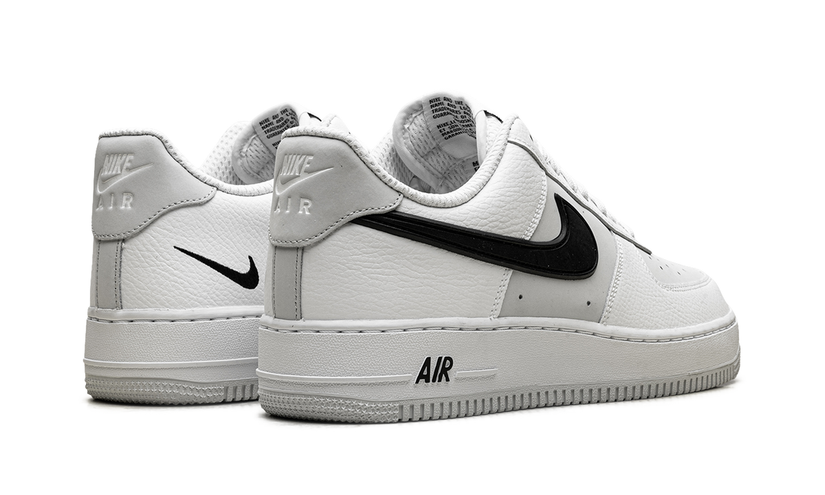 Air Force 1 Low '07 LV8 "White Photon Dust Black" IR1475 100