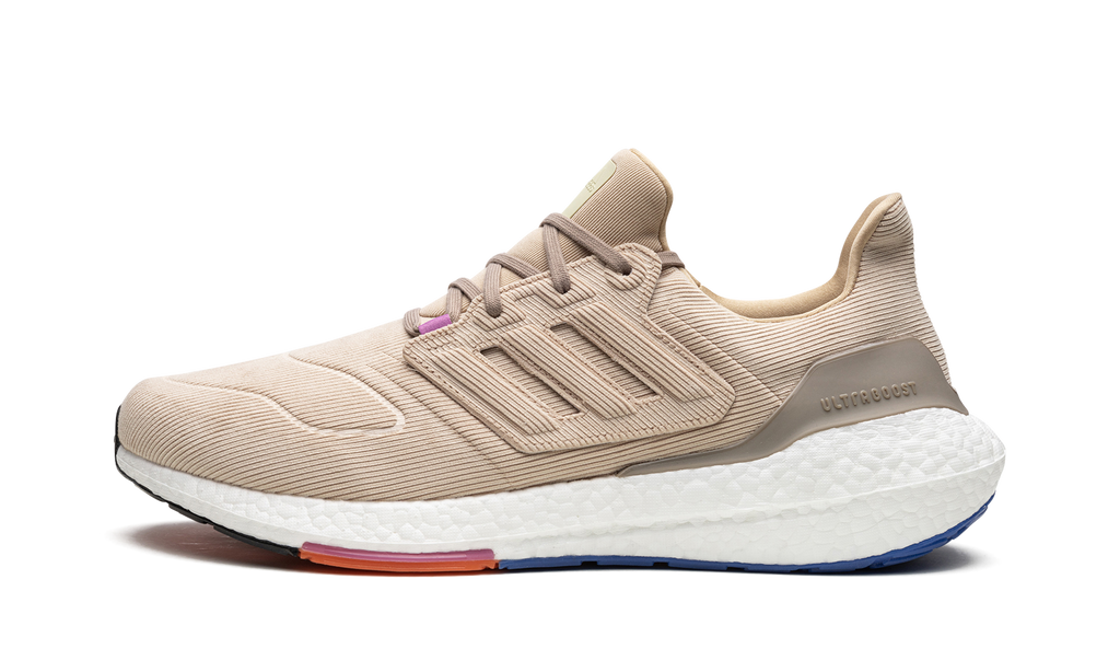 Ultraboost 22 "Magic Beige" GX9178
