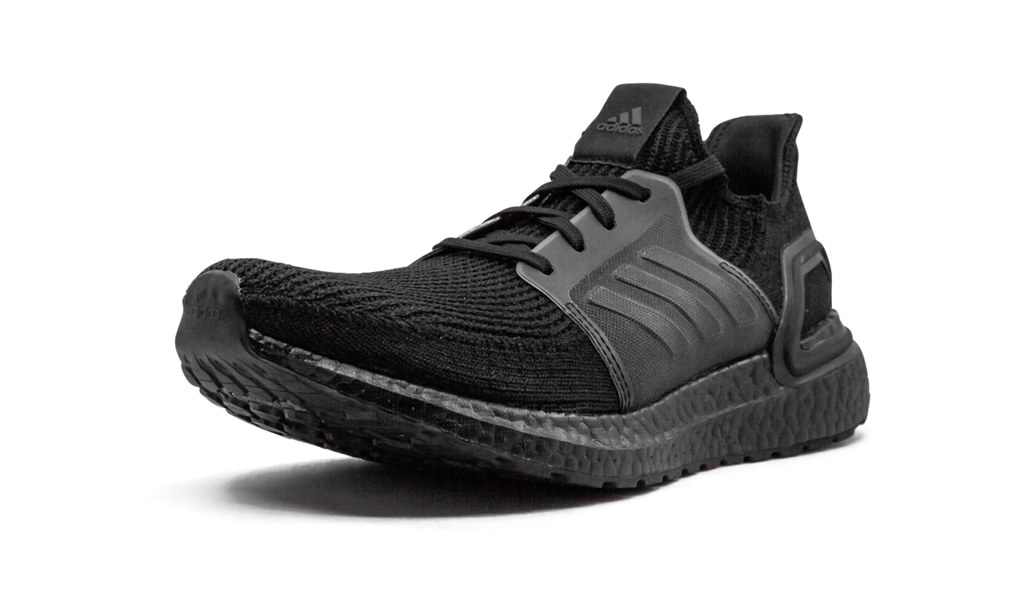 Ultraboost 19 "Triple Black" G27508