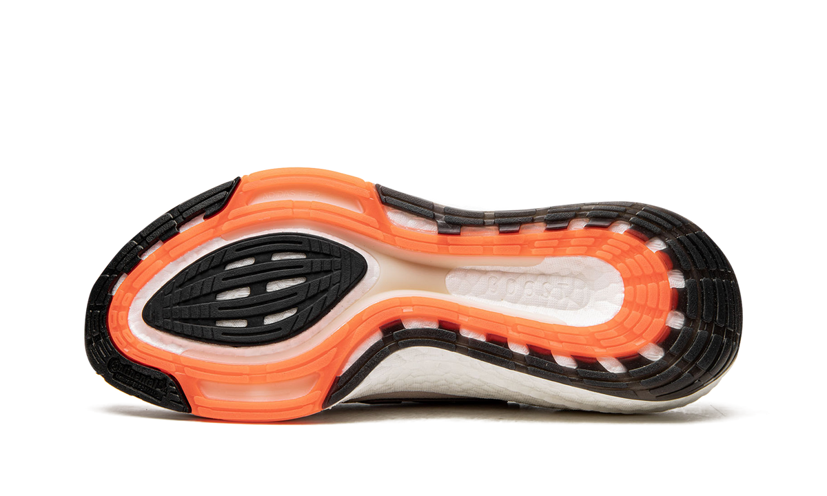 Ultraboost 22 "Impact Orange" GX6643