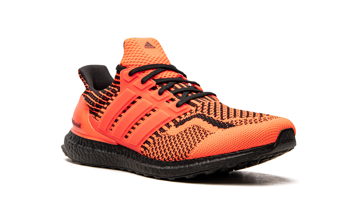 UltraBoost 5.0 DNA "Solar Red / Core Black" G54961