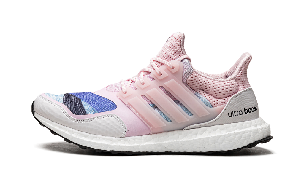 ULTRABOOST S&L DNA WMNS "Women in Power" FX7986