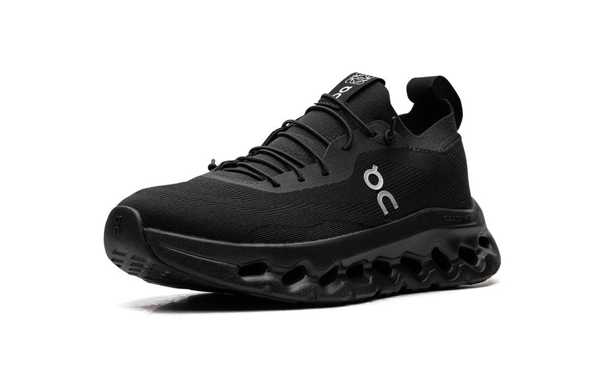 Cloudtilt WMNS "LOEWE All Black" 3WD30310485