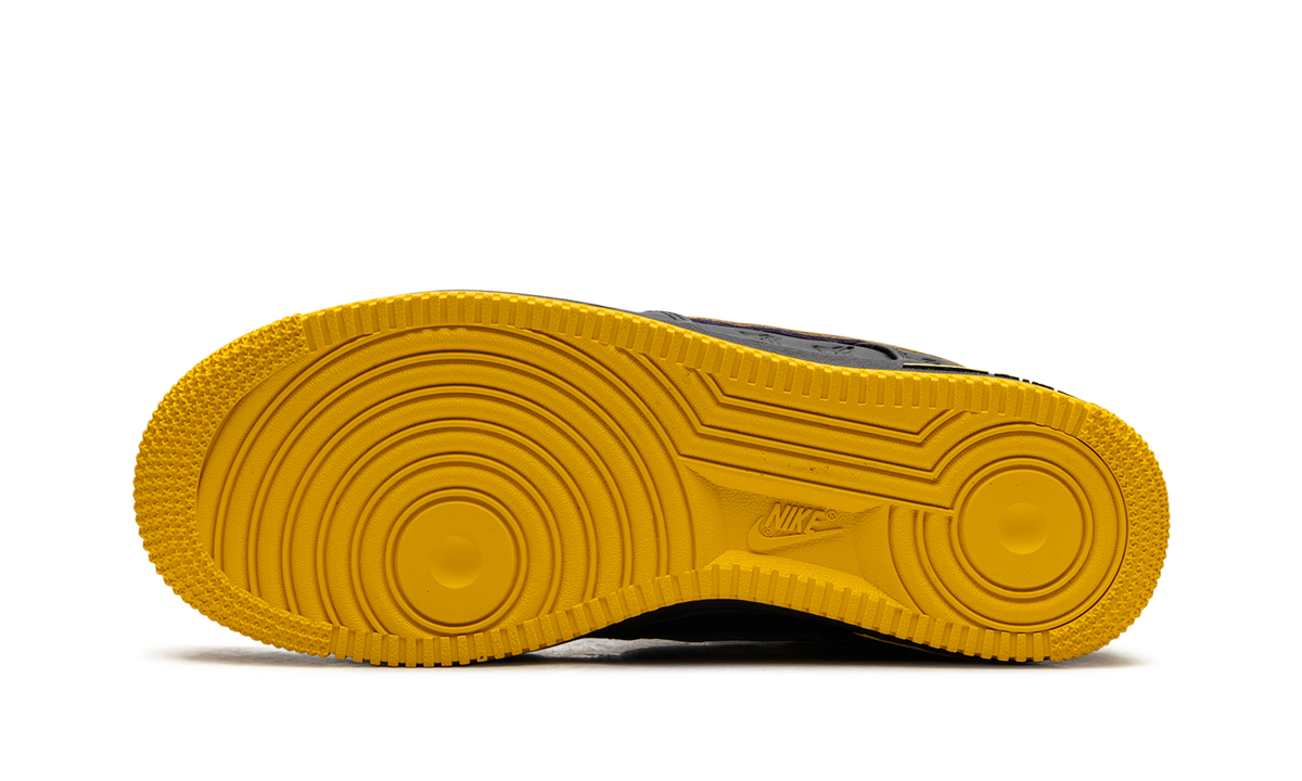 Air Force 1 Low "Kobe Bryant Lakers Away (Non-Numbered)" HV5122 001