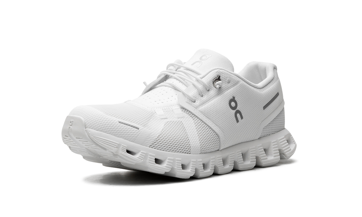 Cloud 5 "Undyed White White" 59.98376