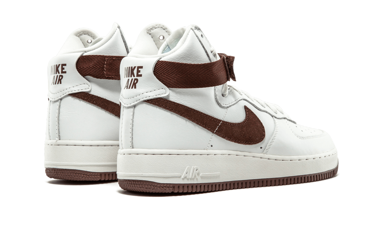 Air Force 1 HI Retro QS "White Chocolate" 743546 102