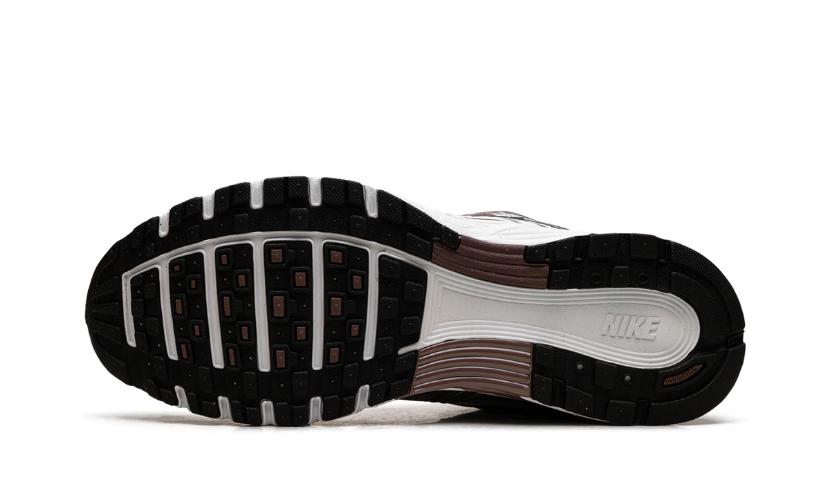 P-6000 WMNS "White Metallic Silver Tattoo" BV1021 110
